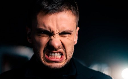 Агрессивный мужчина